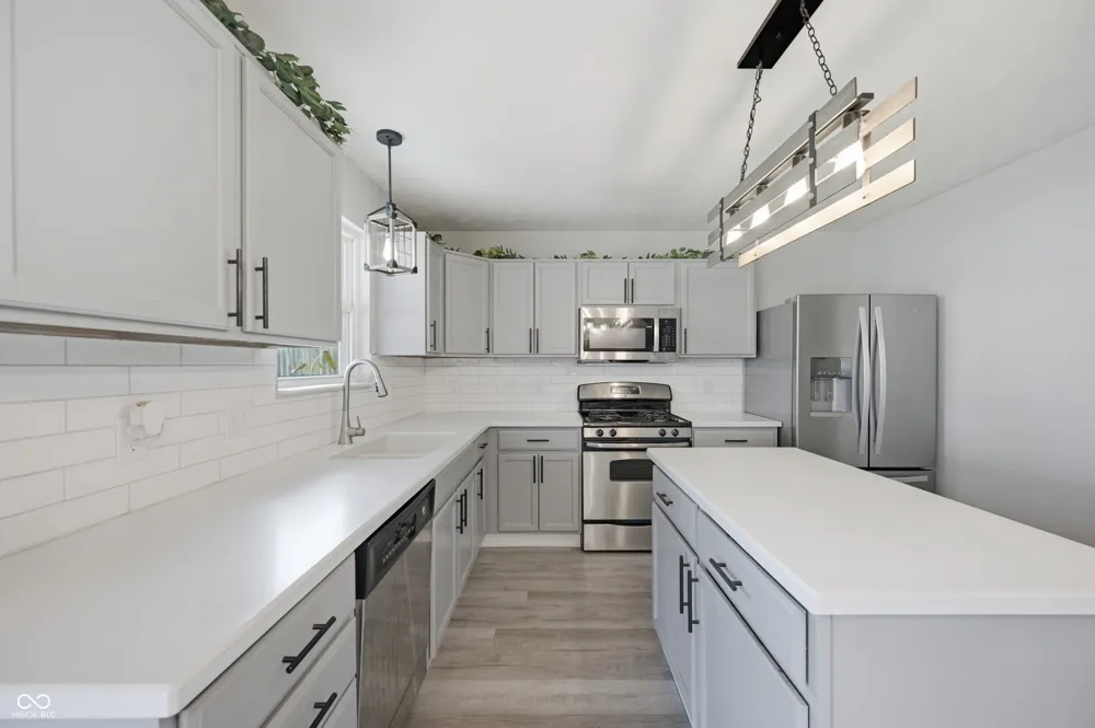3140 Monterey Drive Whiteland, IN 46184