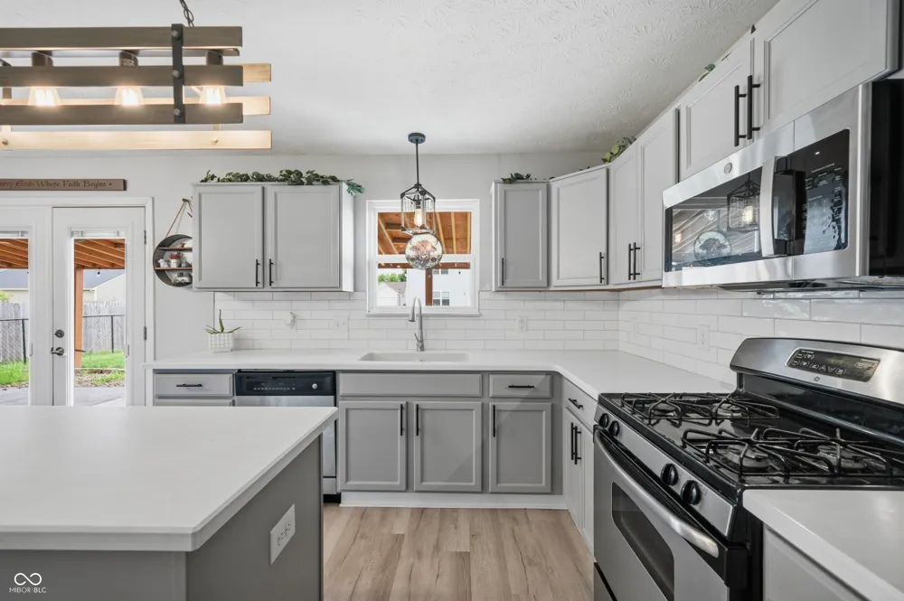3140 Monterey Drive Whiteland, IN 46184