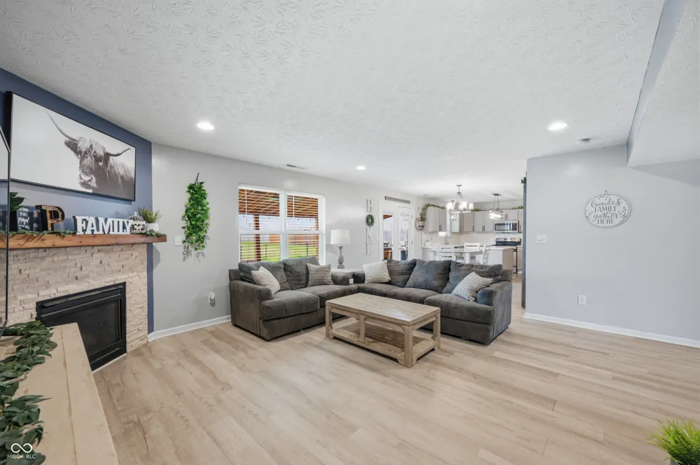3140 Monterey Drive Whiteland, IN 46184