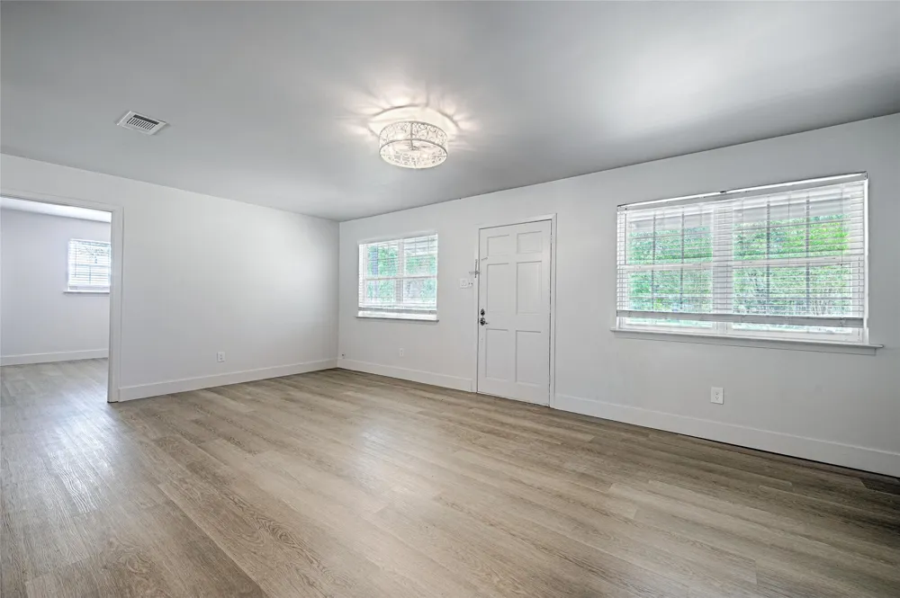 120 Janice Lane Mabank, TX 75156