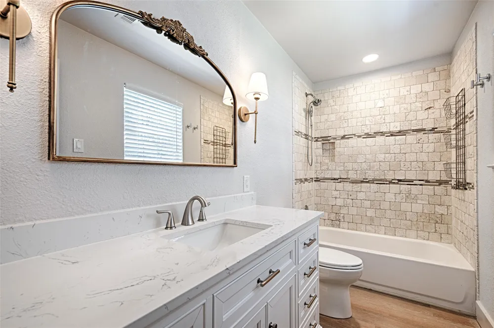 120 Janice Lane Mabank, TX 75156