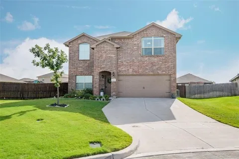 249 Meadowlands Drive