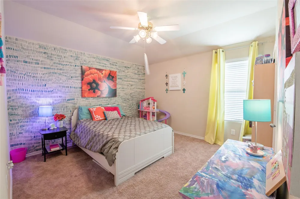 249 Meadowlands Drive Ponder, TX 76259