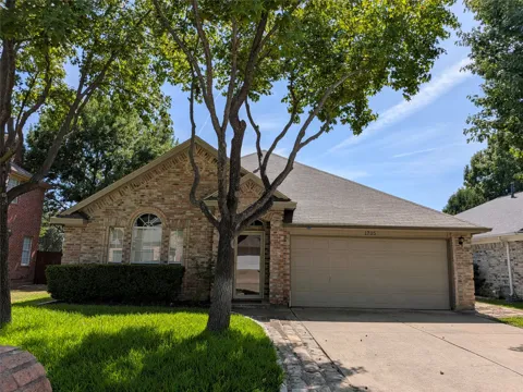 1705 Ingleside Drive