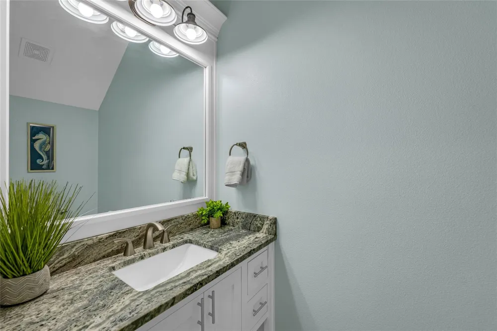 1978 Avenue I Crystal Beach, TX 77650