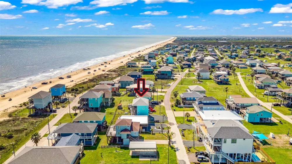 1978 Avenue I Crystal Beach, TX 77650