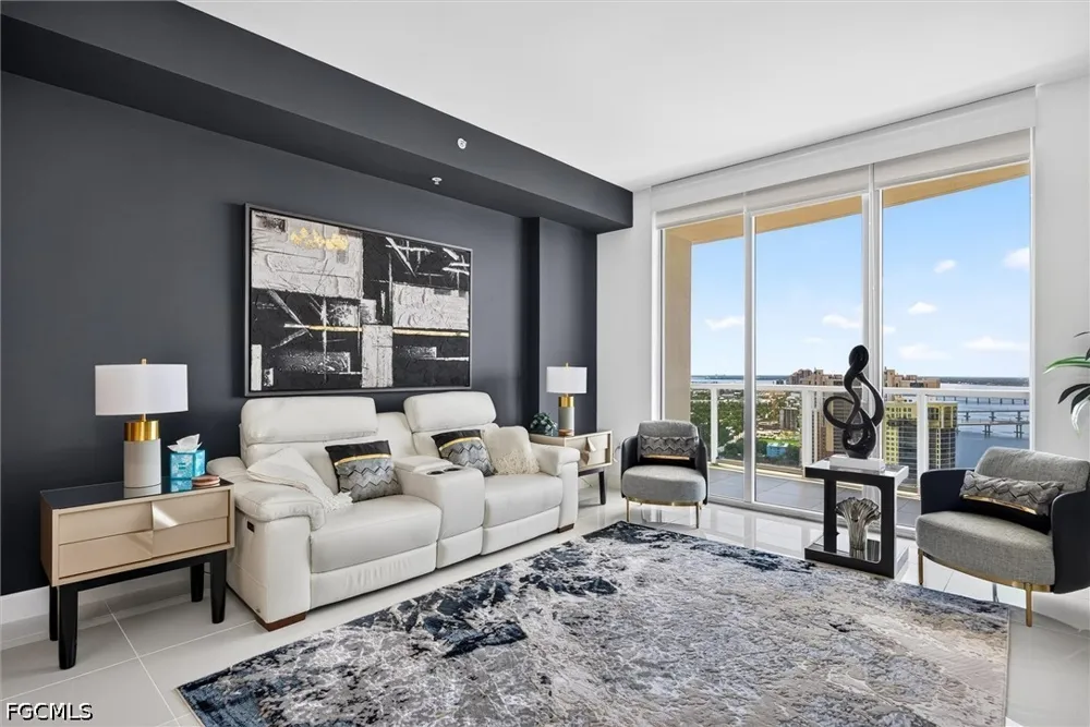 Oasis Grand Boulevard #MPH3 Fort Myers, FL 33916
