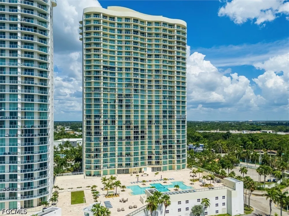 Oasis Grand Boulevard #MPH3 Fort Myers, FL 33916