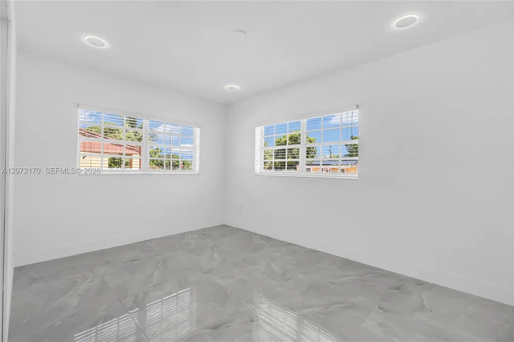 1325 NW 113th Ter Miami, FL 33167