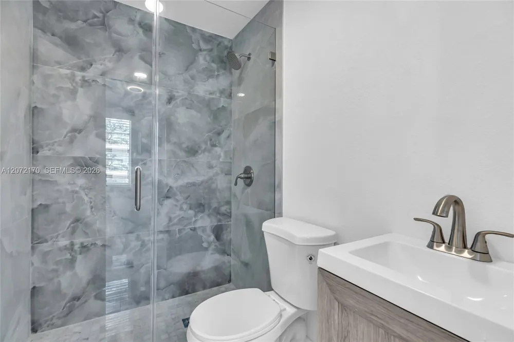 1325 NW 113th Ter Miami, FL 33167