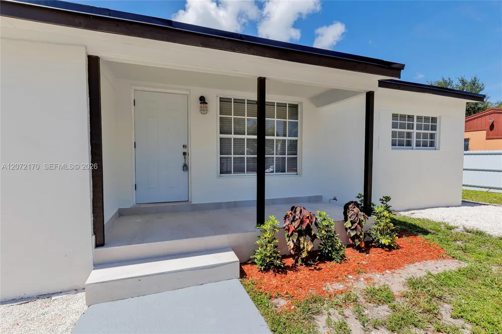 1325 NW 113th Ter Miami, FL 33167