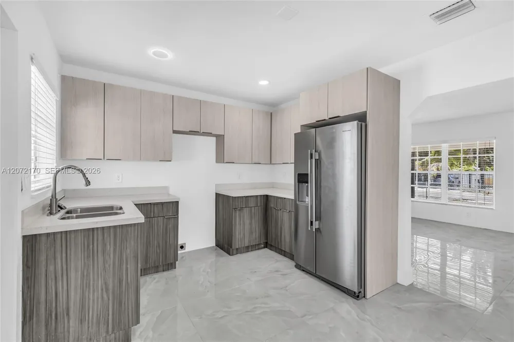 1325 NW 113th Ter Miami, FL 33167