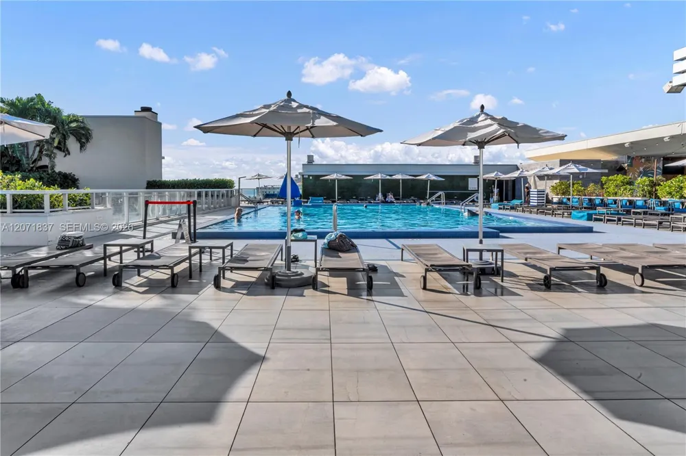 777 Ocean Dr #S603 Hollywood, FL 33019