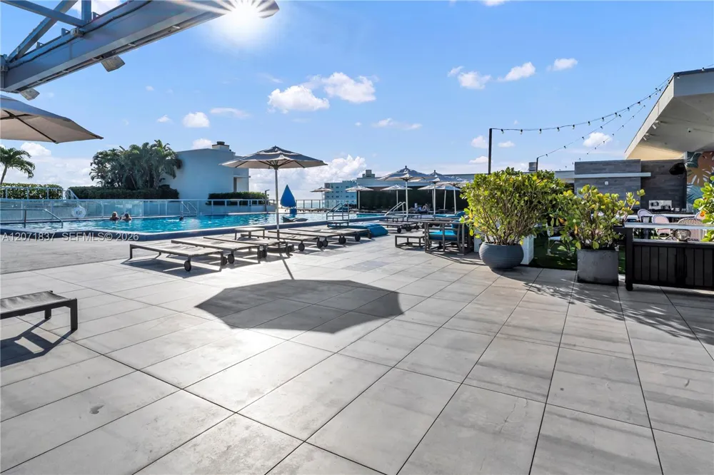 777 Ocean Dr #S603 Hollywood, FL 33019