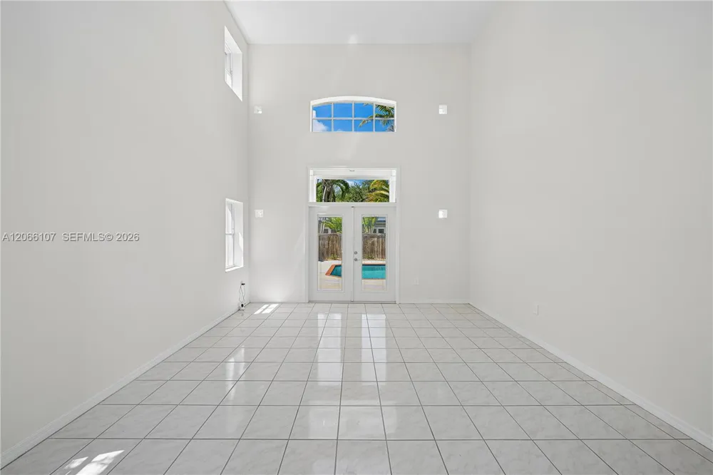 7605 SW 147th St Palmetto Bay, FL 33158
