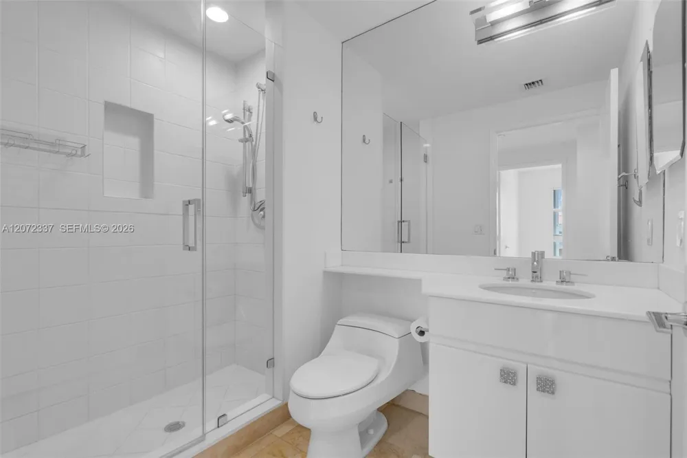 715 Crandon Blvd #PH-5 Key Biscayne, FL 33149