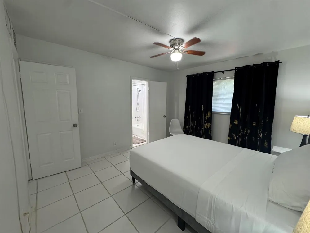 811 SE 16TH STREET #206 Fort Lauderdale, FL 33316
