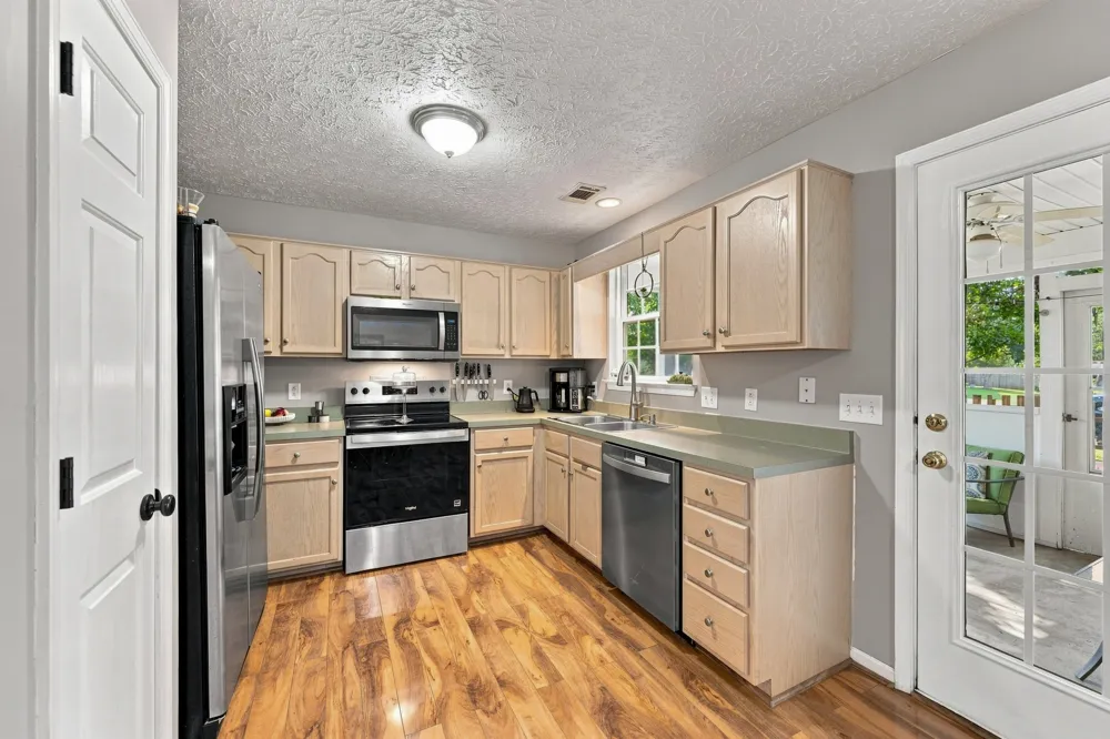 1298 Bending Creek Dr Antioch, TN 37013