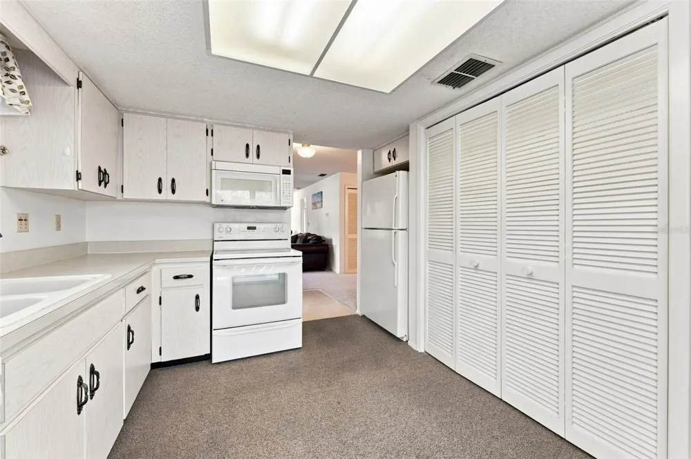 8024 FEATHER COURT #C Hudson, FL 34667