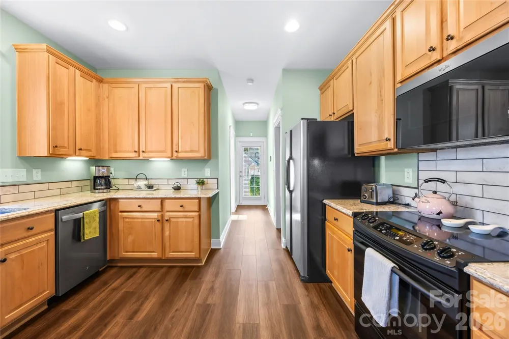 14514 Holly Springs Drive Huntersville, NC 28078