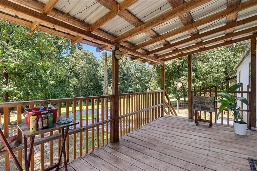 824 Fairview Farm Circle Lavonia, GA 30553