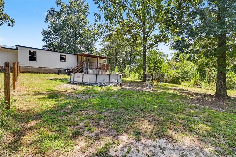 824 Fairview Farm Circle Lavonia, GA 30553