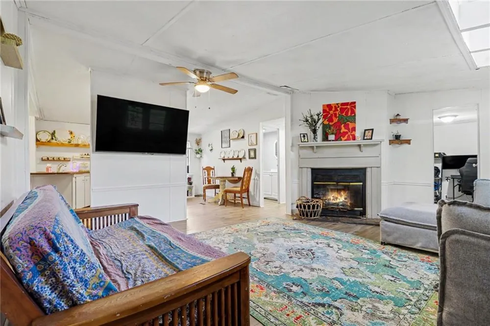 824 Fairview Farm Circle Lavonia, GA 30553
