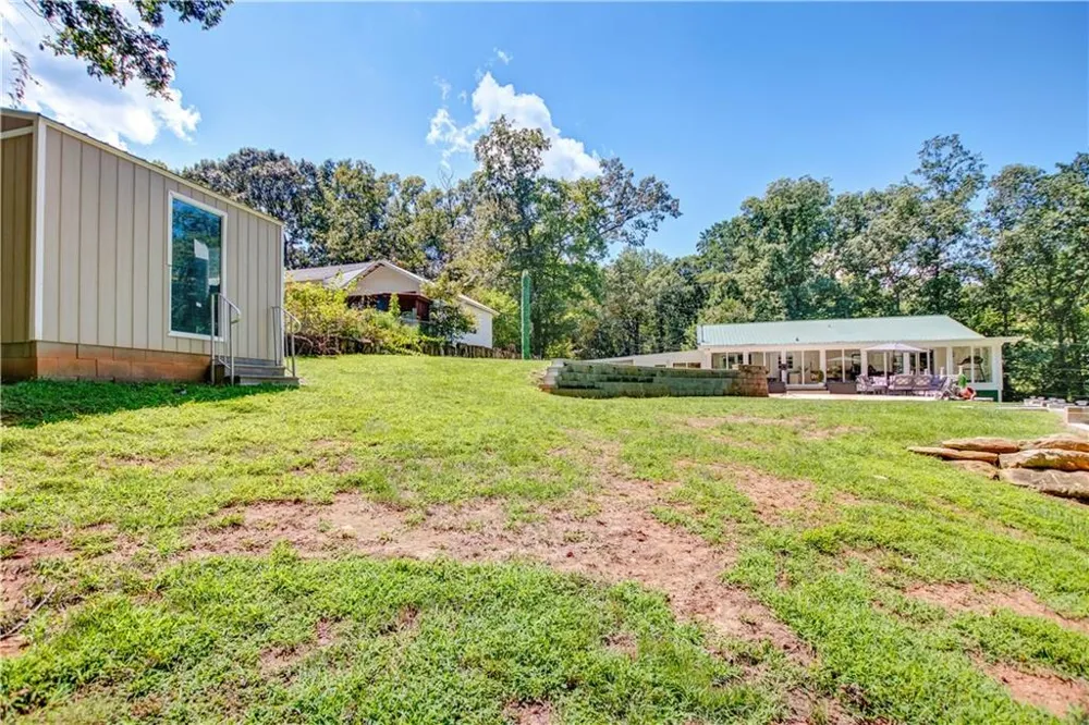 154 Sunset Street Clarkesville, GA 30523