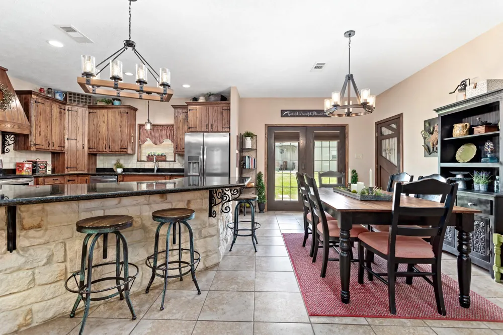 18610 Fm 252 Kirbyville, TX 75956