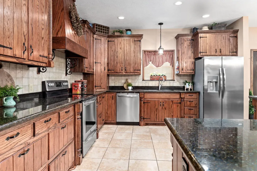 18610 Fm 252 Kirbyville, TX 75956