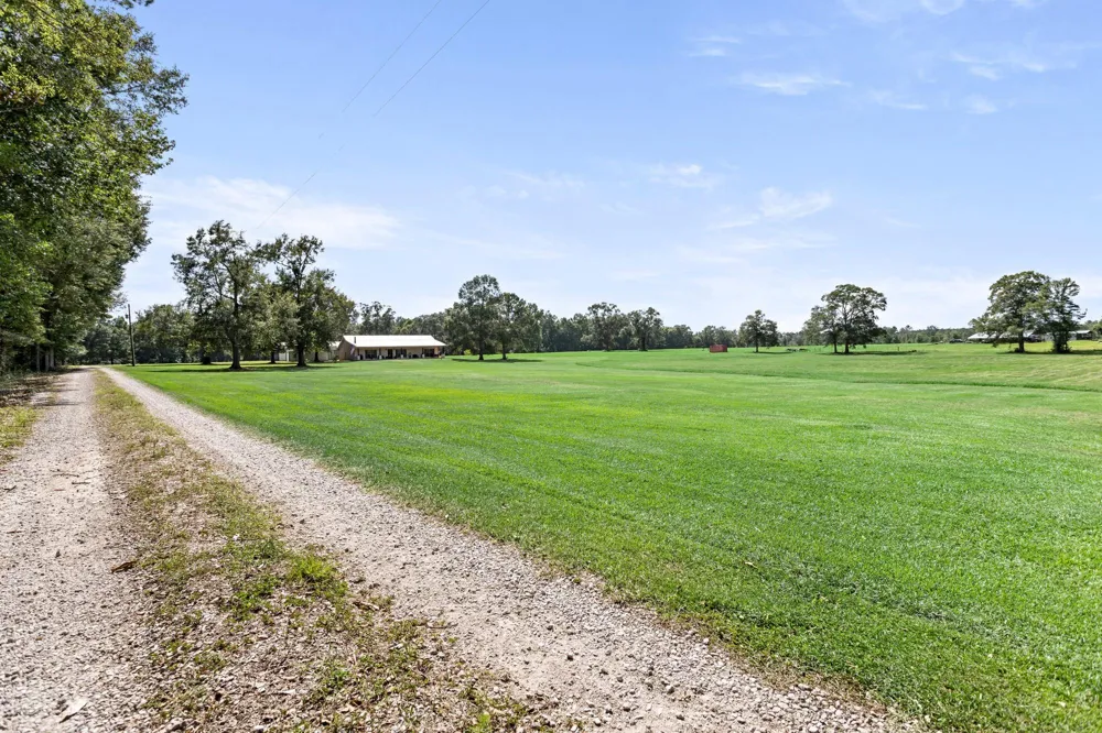 18610 Fm 252 Kirbyville, TX 75956