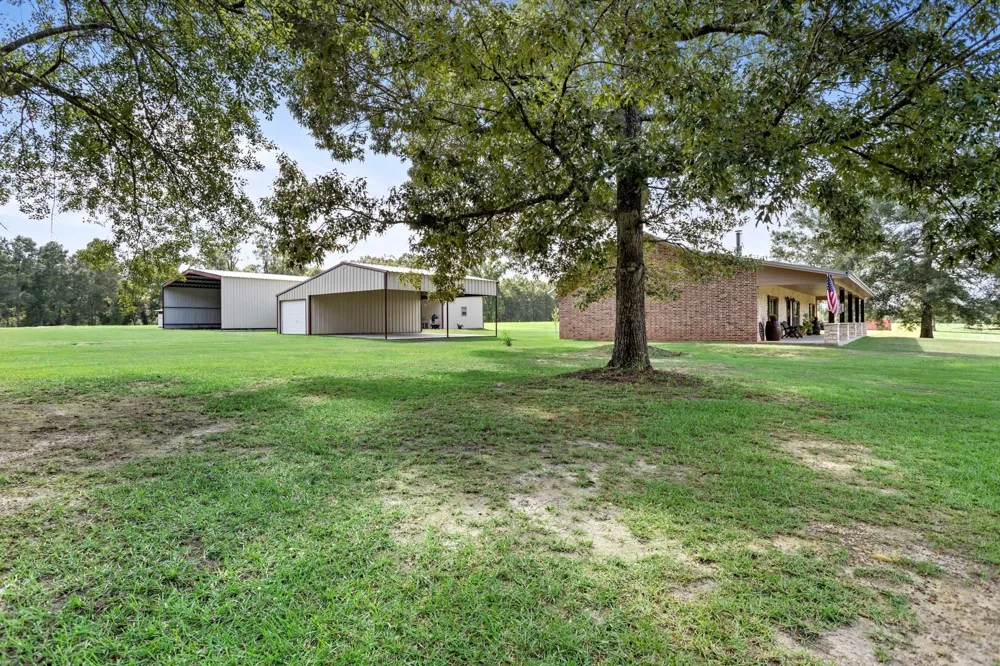 18610 Fm 252 Kirbyville, TX 75956