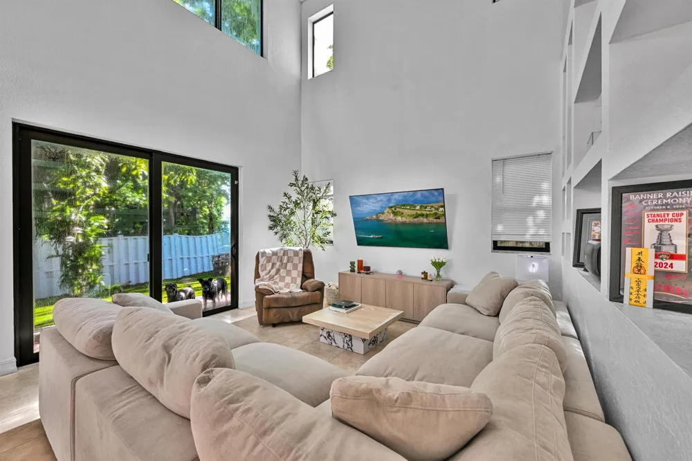 11695 NW 2ND STREET Plantation, FL 33325