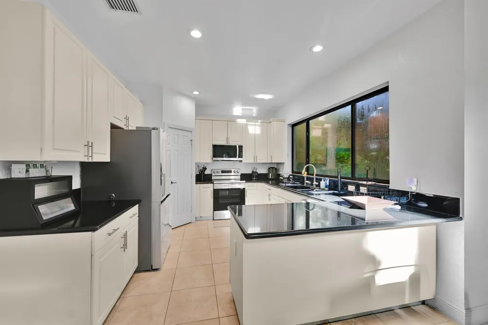 11695 NW 2ND STREET Plantation, FL 33325