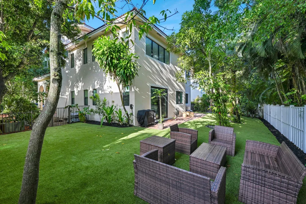 11695 NW 2ND STREET Plantation, FL 33325
