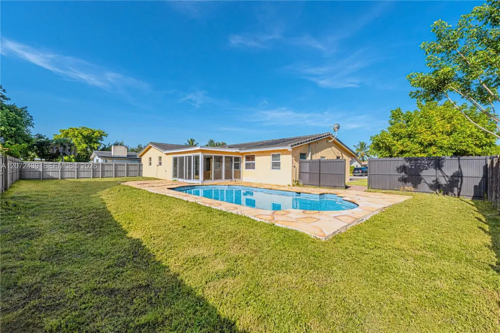 3731 NW 109th Ave Coral Springs, FL 33065