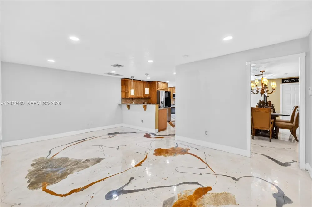3731 NW 109th Ave Coral Springs, FL 33065