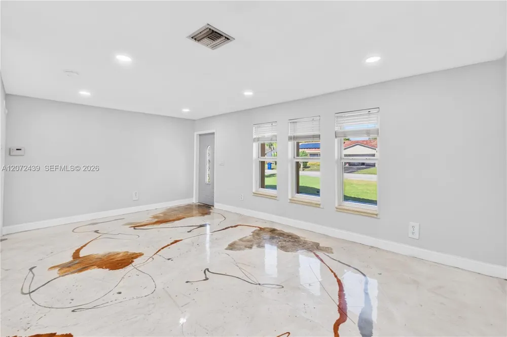 3731 NW 109th Ave Coral Springs, FL 33065