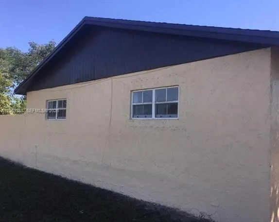 3009 NW 204th Ter Miami Gardens, FL 33056