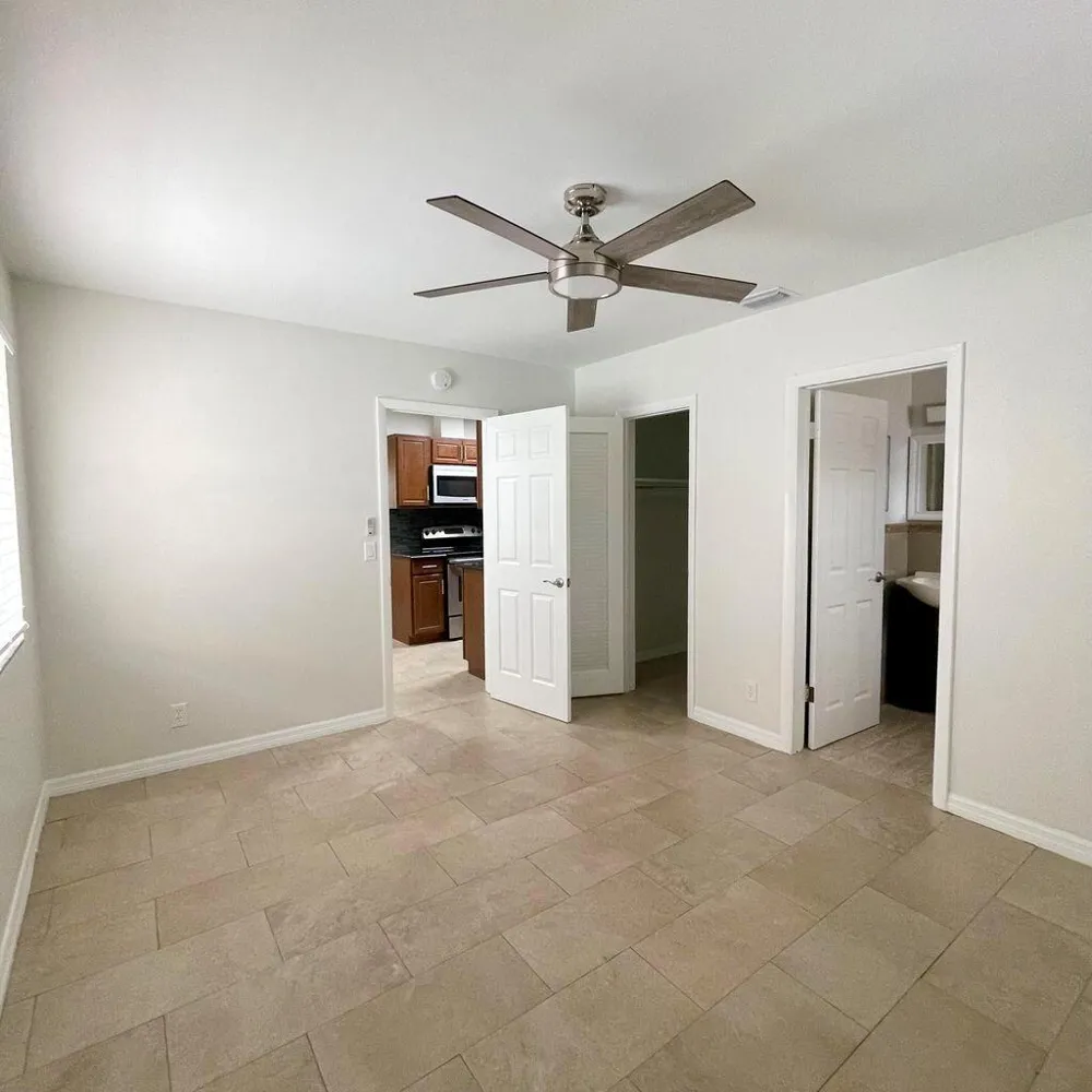 1718 Mercer Avenue #B West Palm Beach, FL 33401