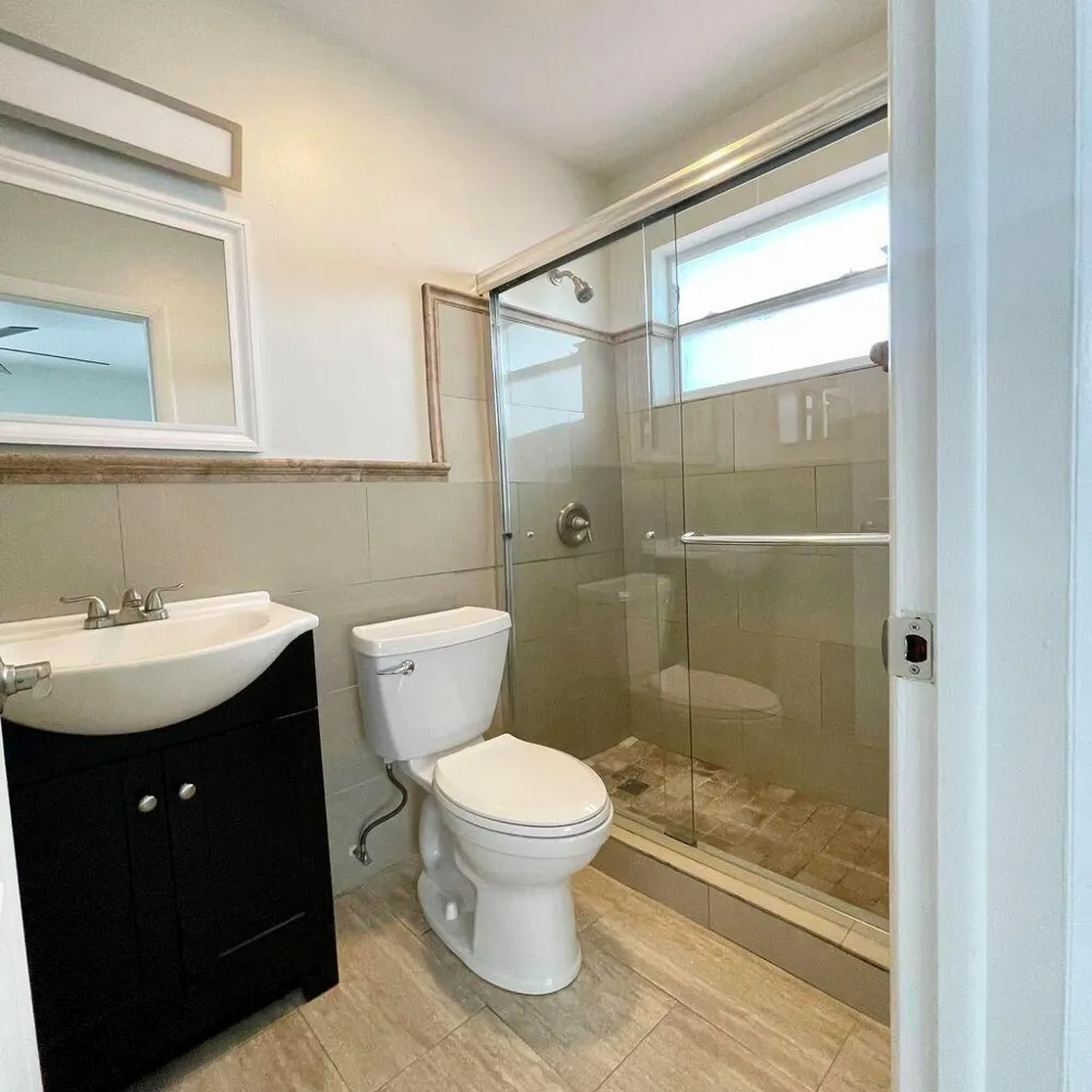 1718 Mercer Avenue #B West Palm Beach, FL 33401
