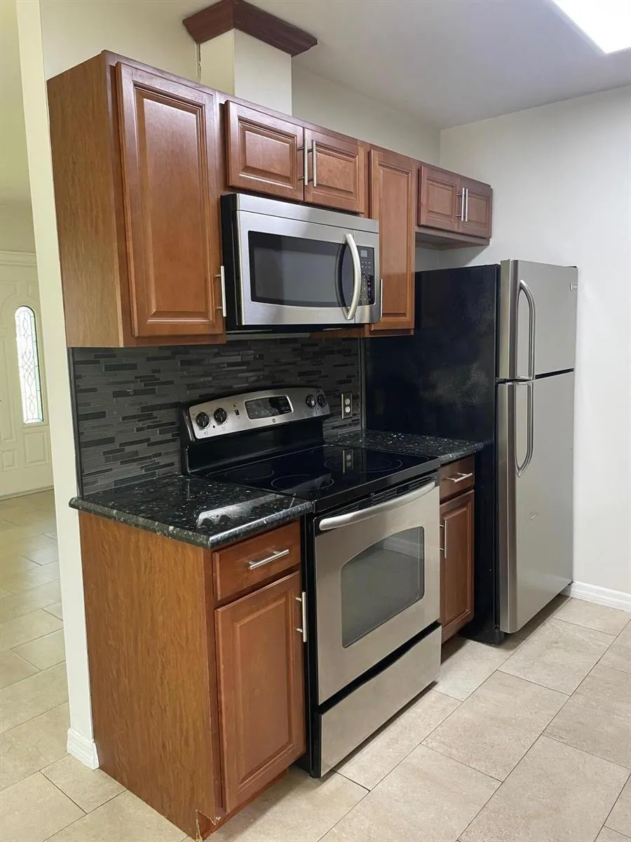 1718 Mercer Avenue #B West Palm Beach, FL 33401