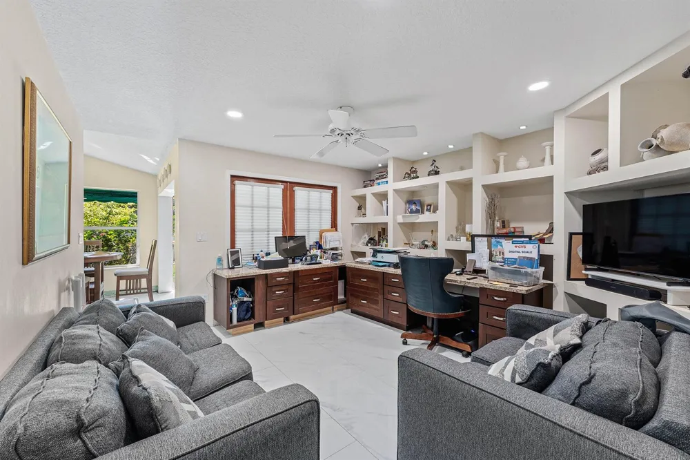 2350 NW 5TH AVENUE Boca Raton, FL 33431