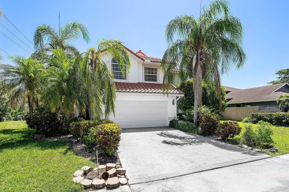 2350 NW 5TH AVENUE Boca Raton, FL 33431