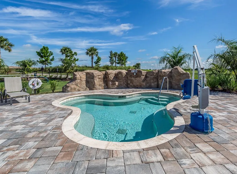 18028 GAWTHROP DRIVE #304 Bradenton, FL 34211