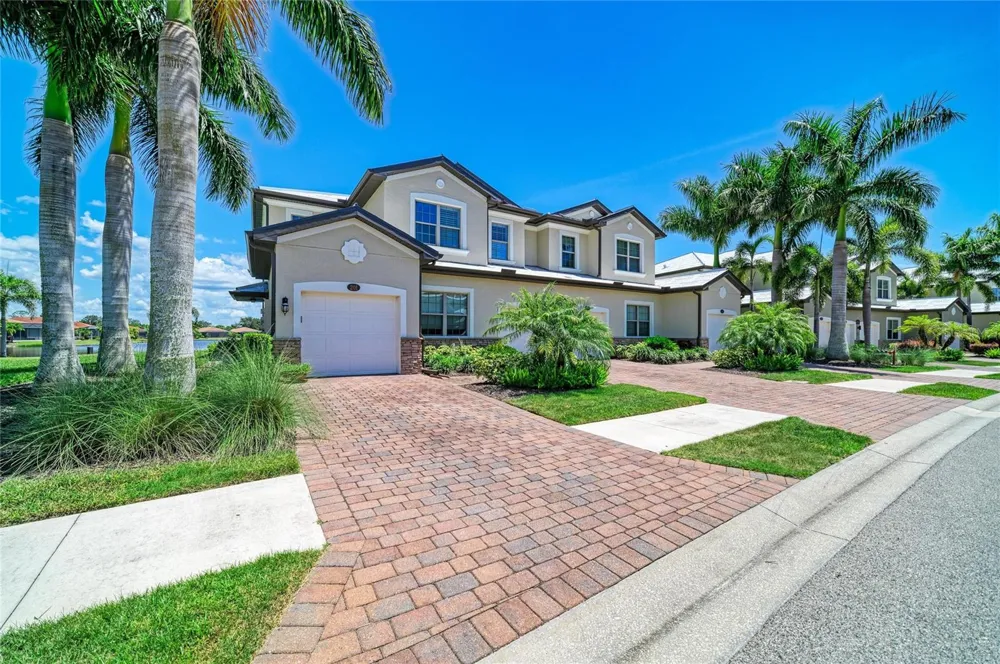 130 PORTA VECCHIO BEND #202 Nokomis, FL 34275