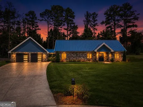 40 Red Oak CIR