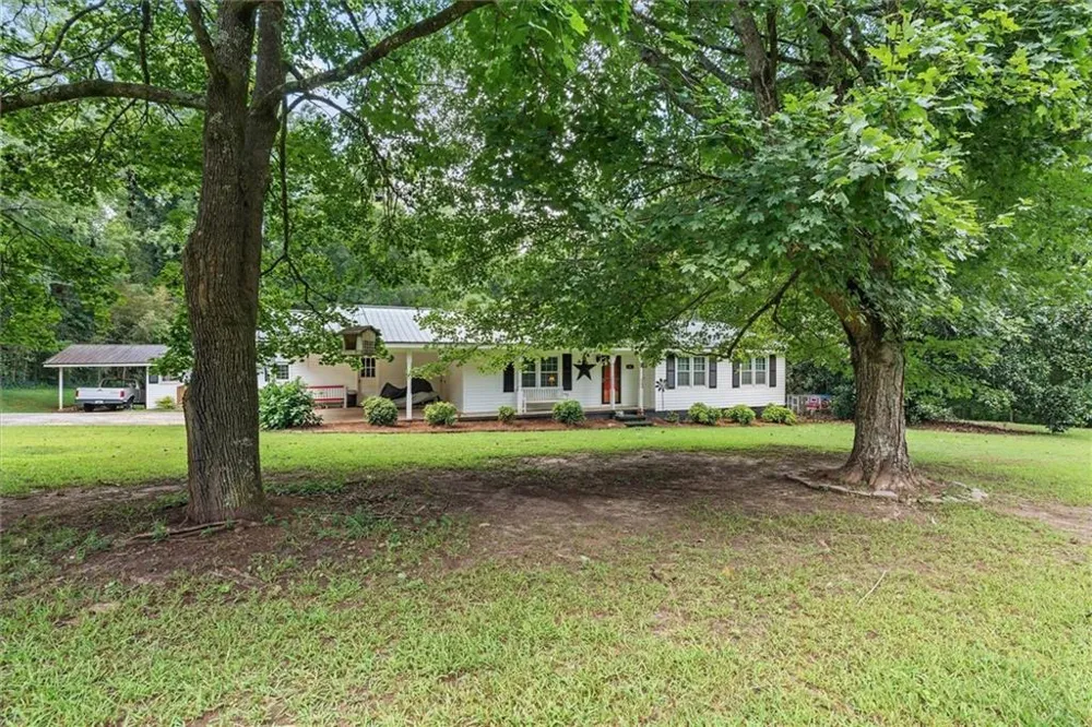 44 Davenport Mill Road Carrollton, GA 30117