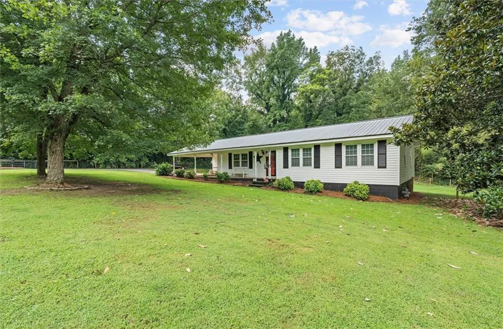 44 Davenport Mill Road Carrollton, GA 30117