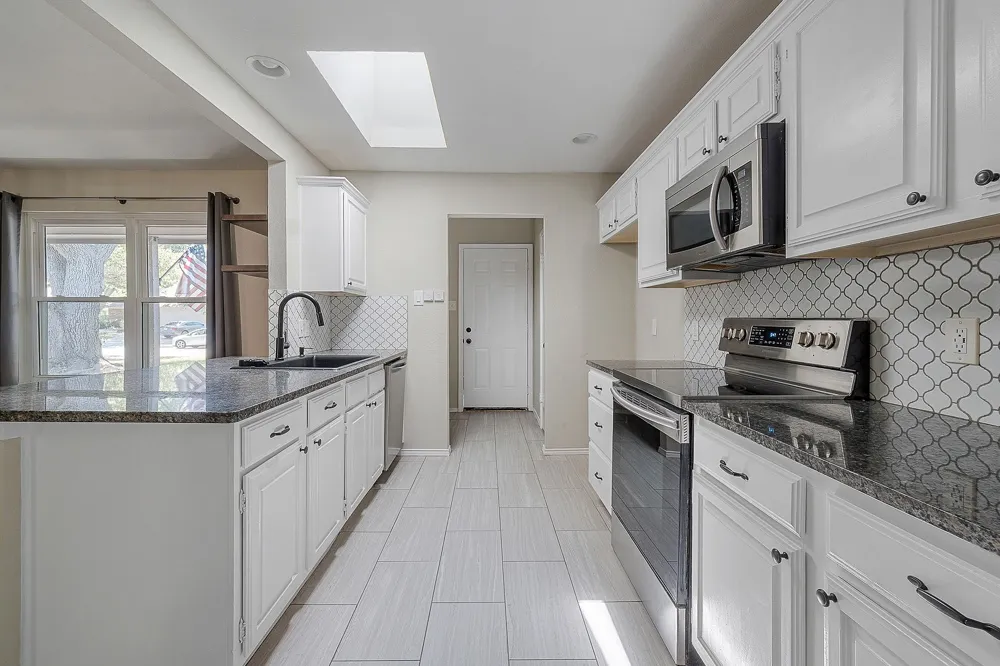 6804 Richfield Drive North Richland Hills, TX 76182